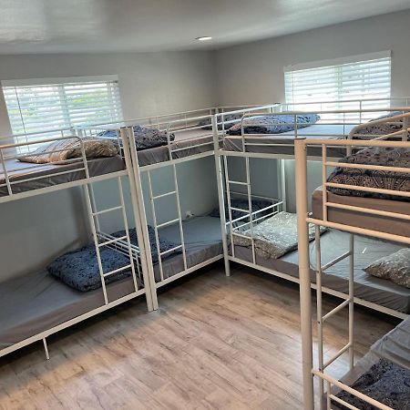 Modern Hostel In 洛杉矶 外观 照片